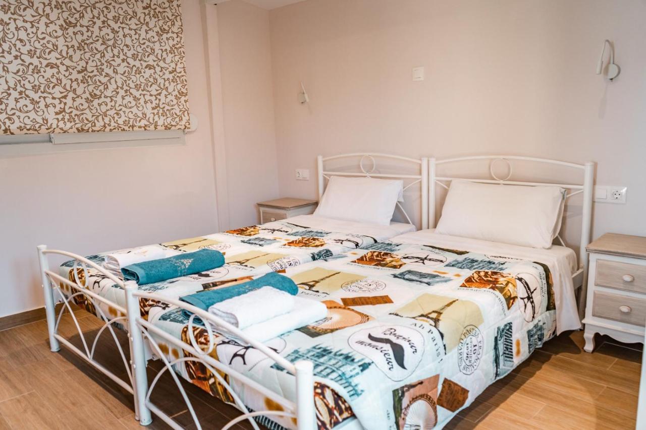 Neptune Sea House - Beachfront Agios Spyridon  Zewnętrze zdjęcie
